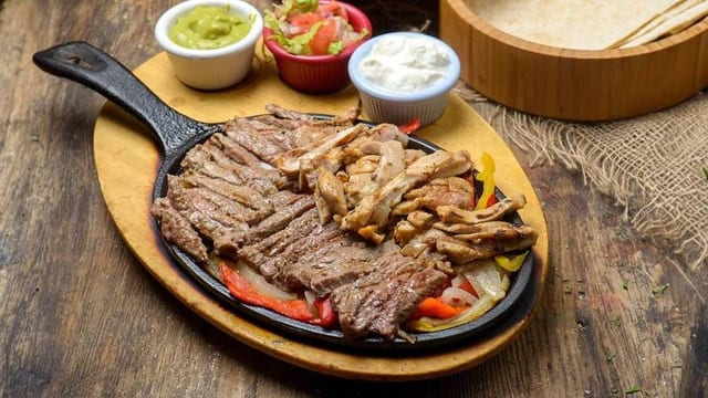 Combo Fajitas for One.