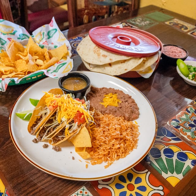 Tuesday Special (2 Crispy Tacos).